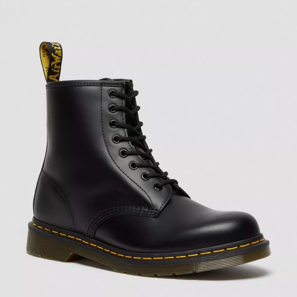 Dr. Martens Black Lace-Up Boots 1460- Size 8 - NWT & Box